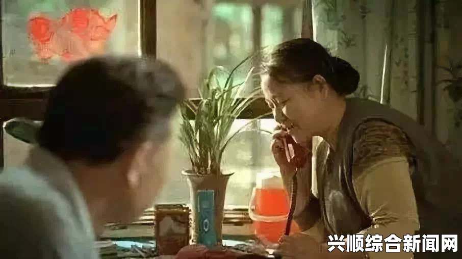 母慈子孝共天伦：深情瞬间，探寻亲情之美与温暖画面交织的真挚纽带