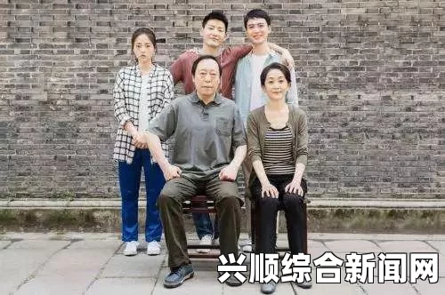 母慈子孝共天伦：深情瞬间，探寻亲情之美与温暖画面交织的真挚纽带