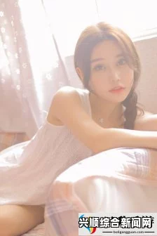 左右为难1v3醉流笔趣阁：深度解析与网友热烈探讨背后的情感纠葛