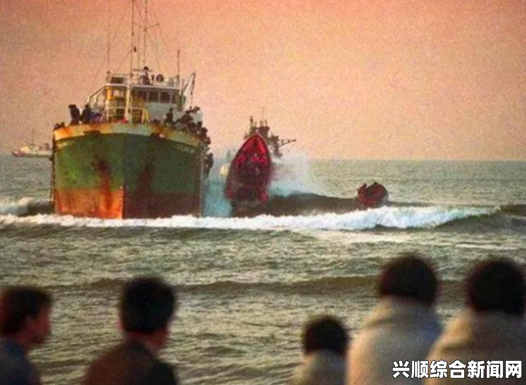 美国一逃犯嫌通缉令照片太丑，发自拍给警方被采用