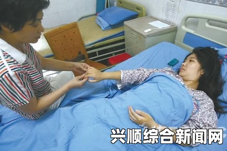 中国卖挺婬BBW护士胡秀莲与瓦工在破庙：一场激情碰撞下的人性光辉与心灵救赎的旅程