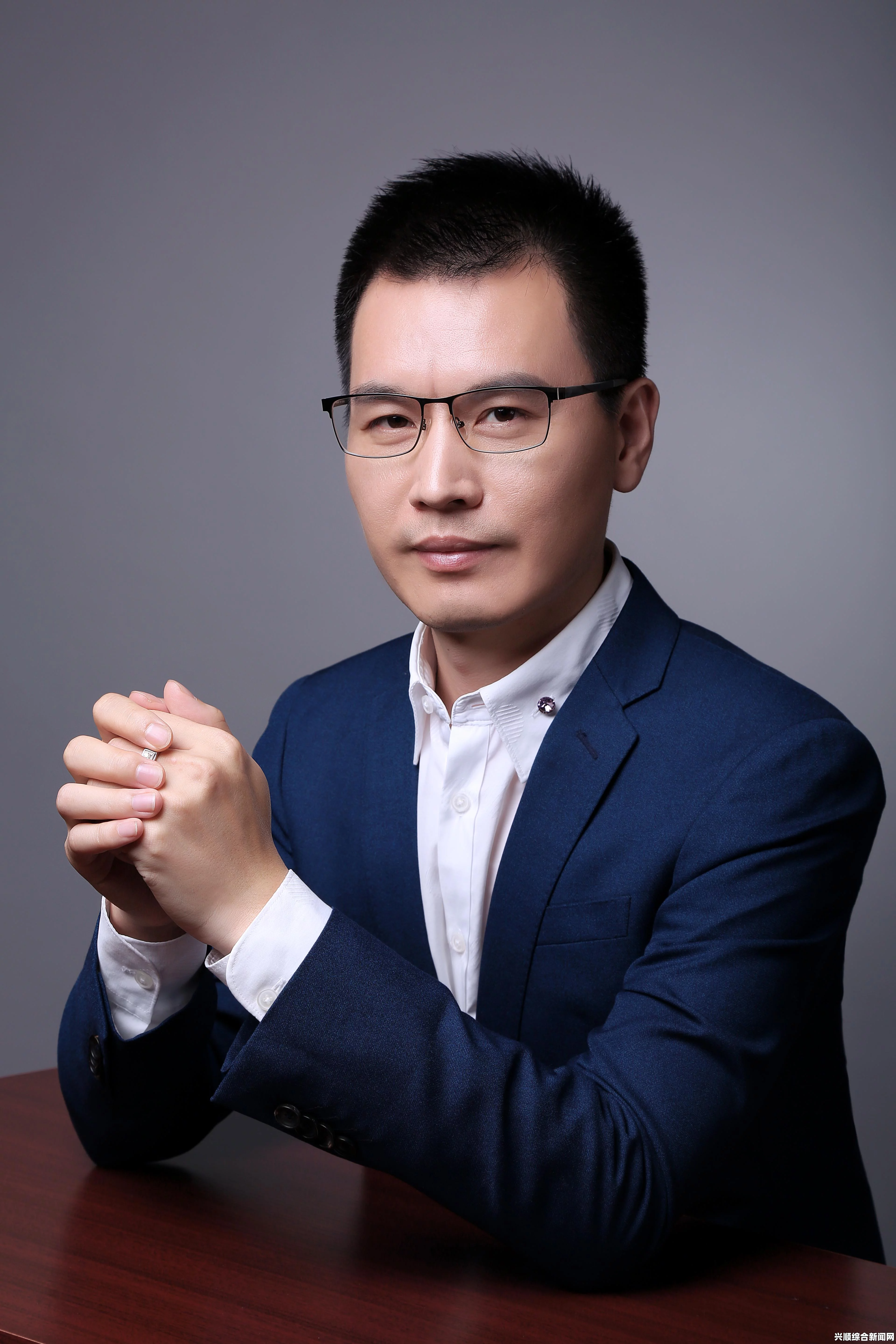 探索“小 伸进 9幺”背后的网络文化与数字化趋势：如何运用新兴表达方式打造个人品牌
