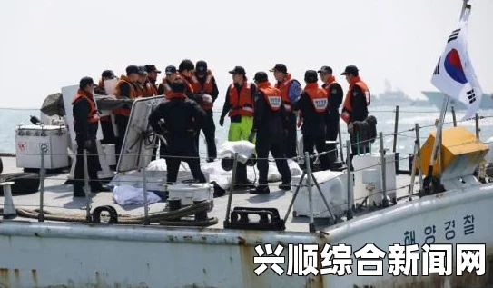 韩国客轮事故引发社会关注，网民祈祷、批评与反思之声