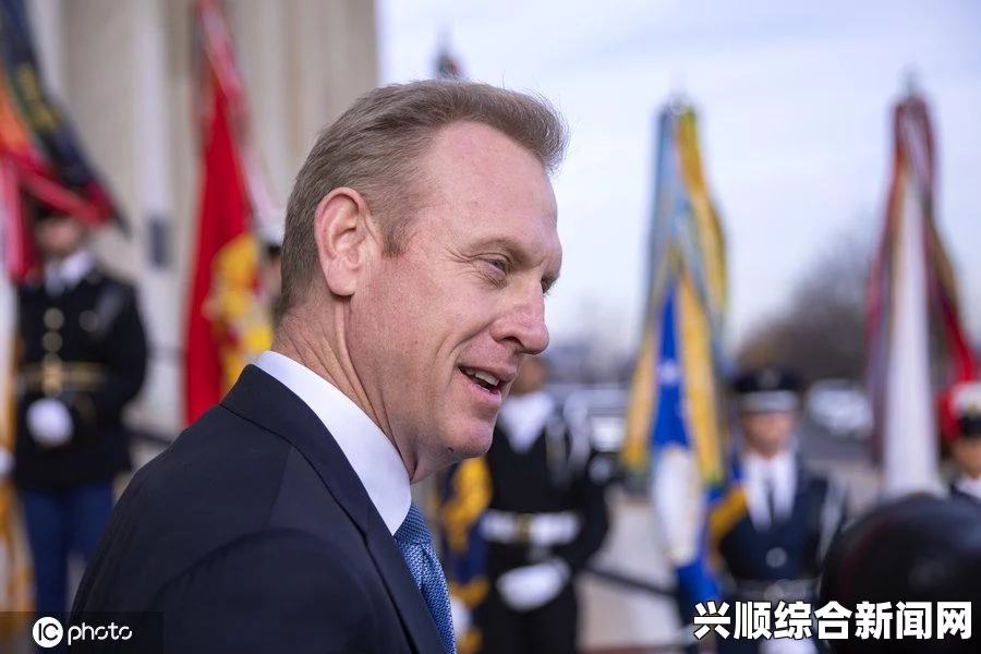 美国防部长参观中国海军现场，深度了解与记录