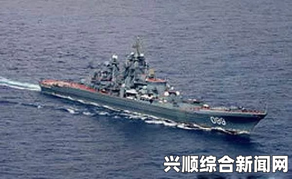 美国防部长哈格尔参观辽宁舰，深度解析中国海军的威胁与挑战