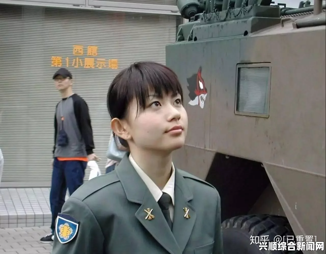 日本海上自卫队员写真集，帅哥美女的日常生活靓照曝光