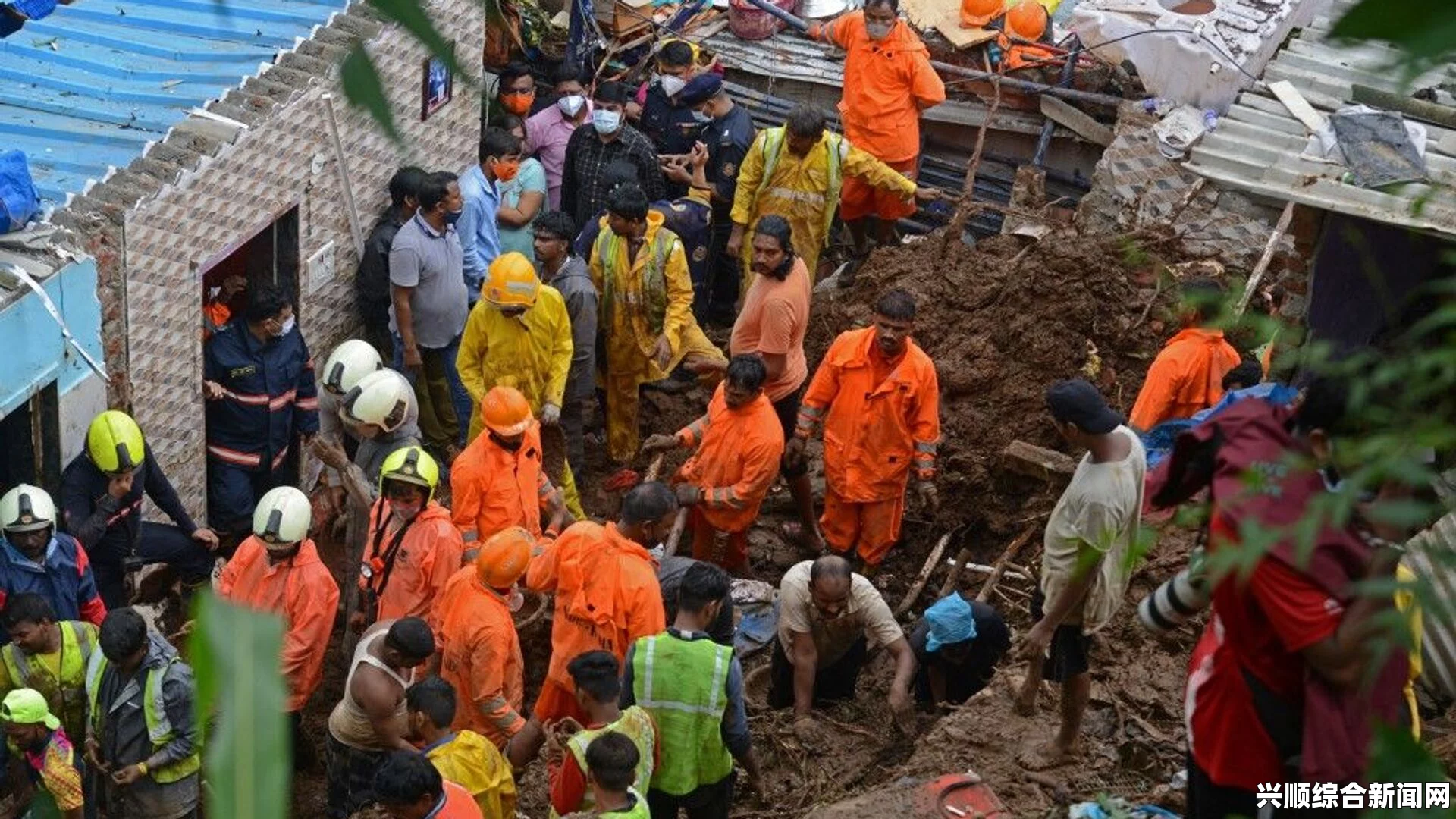 印度西部地区发生山体滑坡灾难，73人遇难，仍有约80人被埋