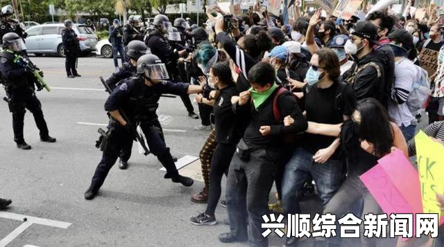 哥伦比亚大学女生宿舍遭性侵事件引发抗议，学生扛起床垫要求正义